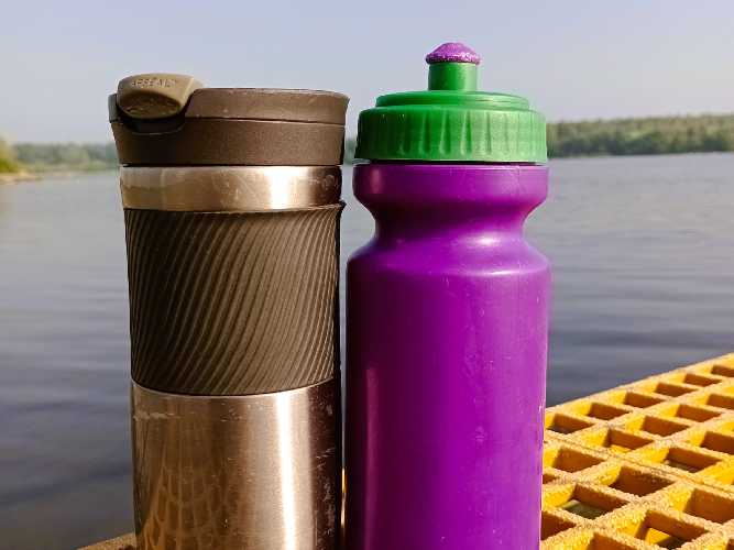Drinks bottle and insulated cup.